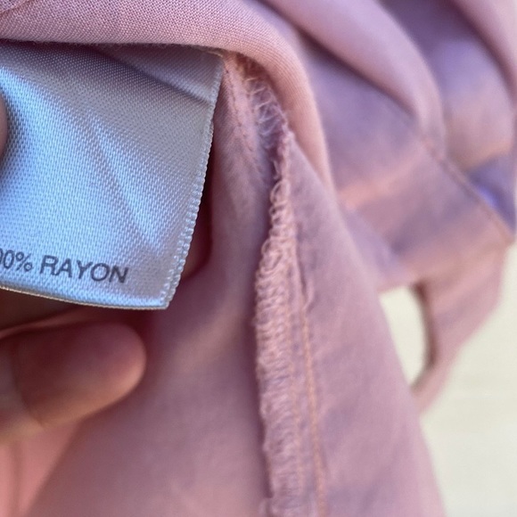 Avenue Womens plus size 26/28 3/4 roll tab sleeve rayon pink button up blouse - Picture 7 of 8